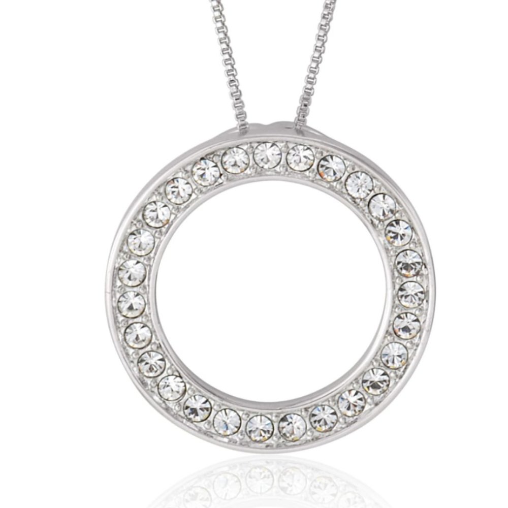Classic Circle Pendant Necklace